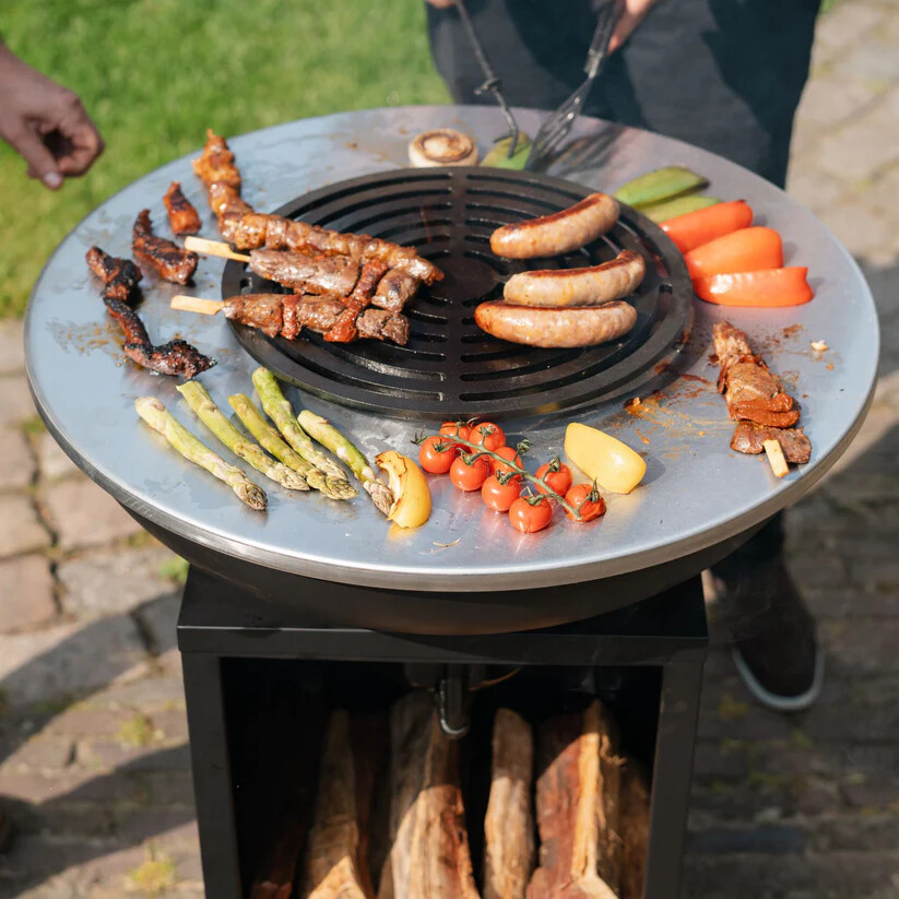 BBQ Plancha Grill Amigo - Met hoes en houtopslag Ø67cm
