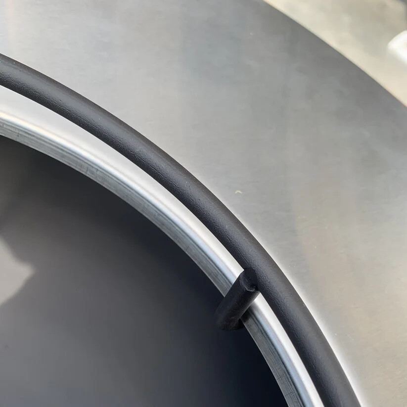 BBQ Plancha Grill Amigo - Met hoes en houtopslag Ø67cm